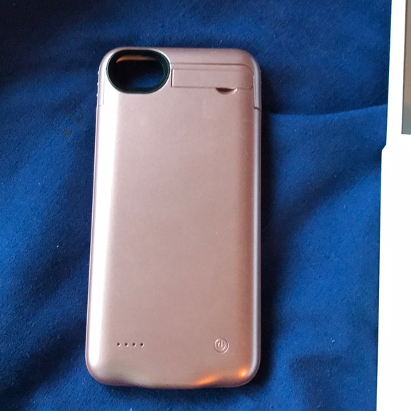 Too small for my phone - Picture 2 of 3